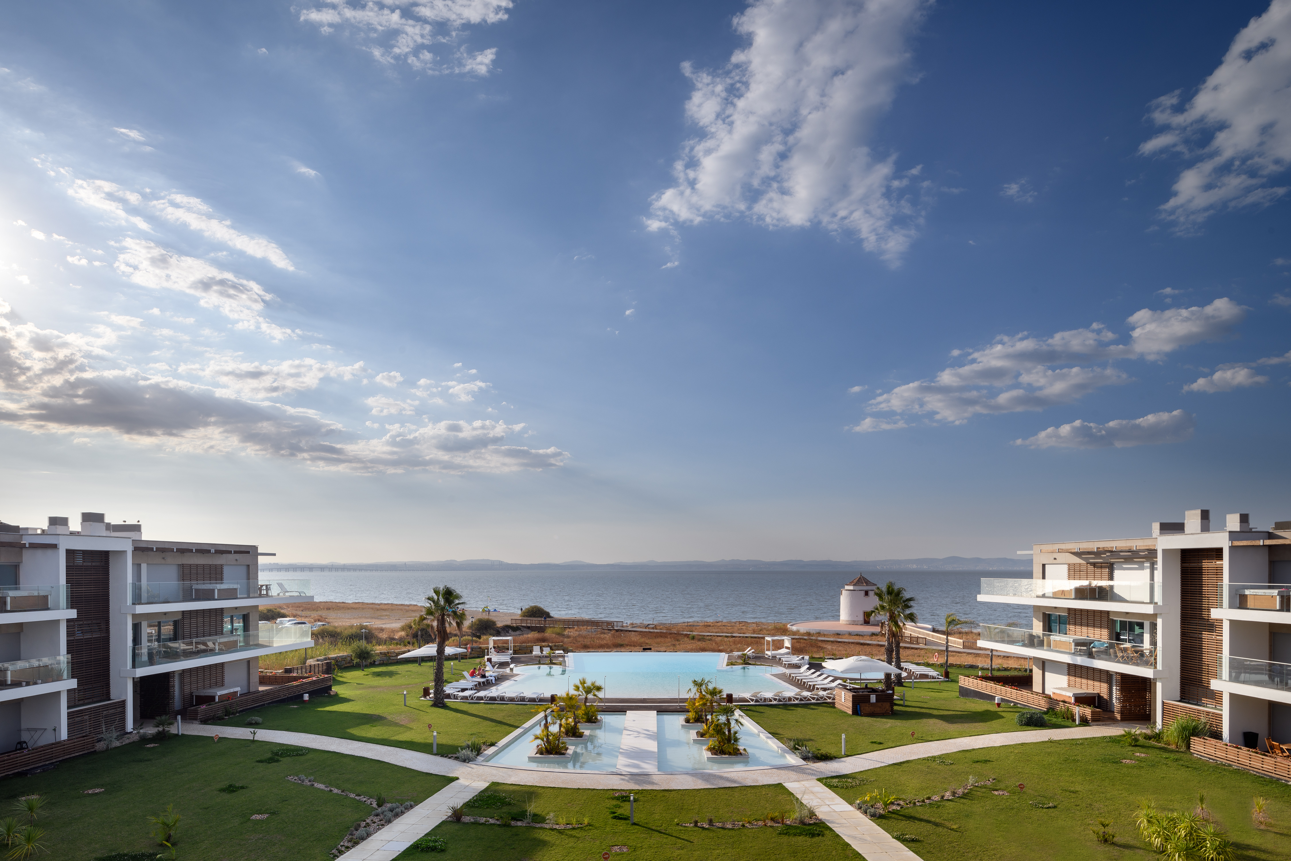 Piscina Exterior Stayupon