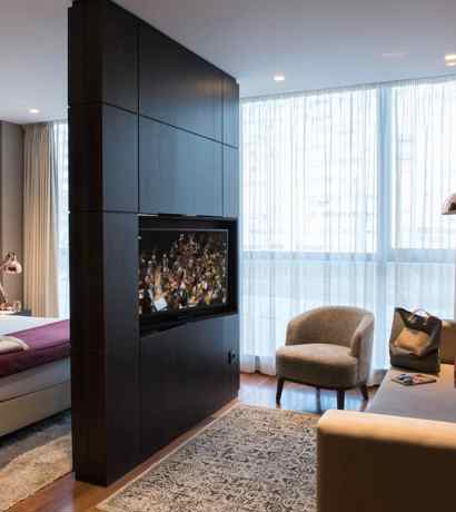 1 STUDIO (2)