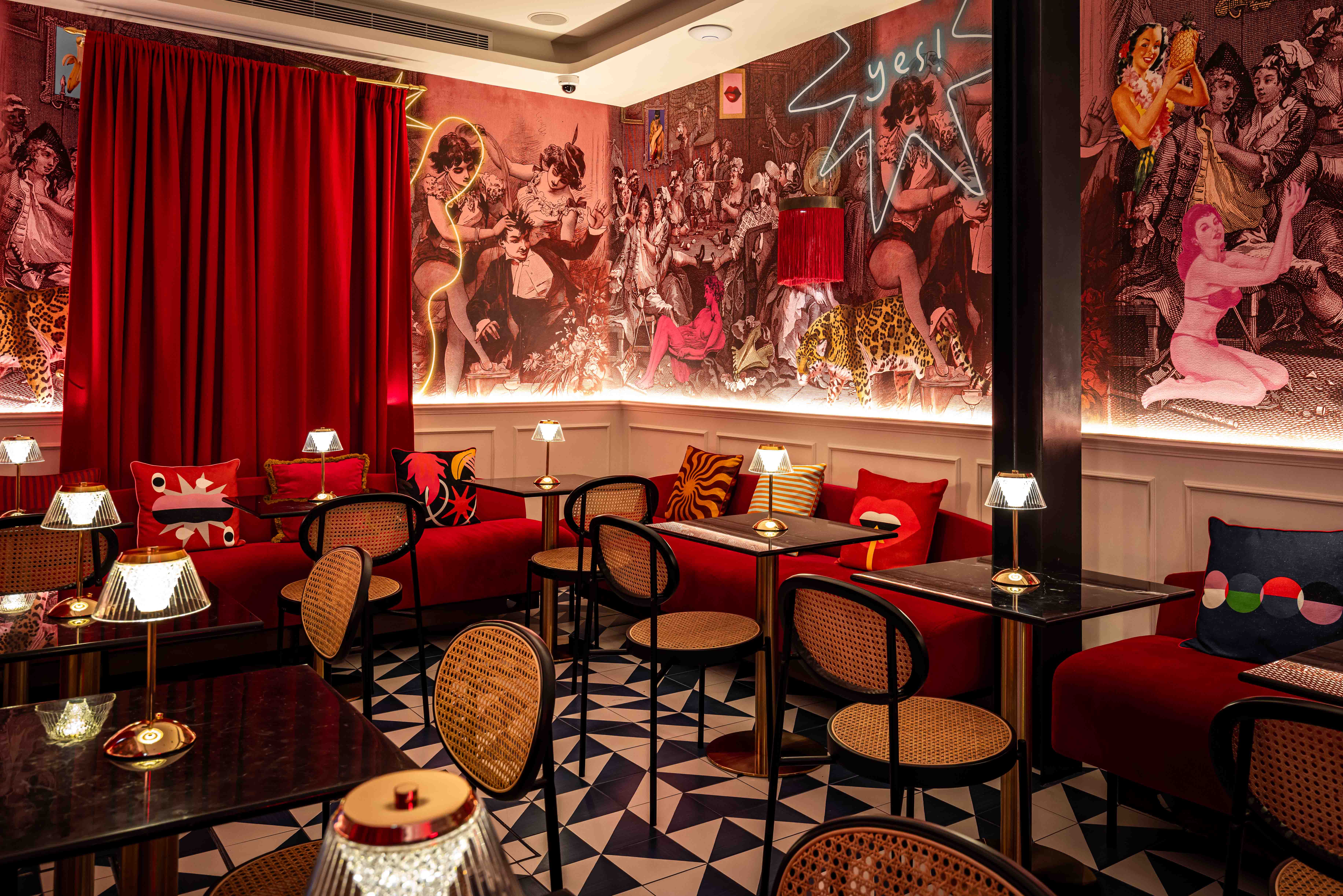 Angels Bar5