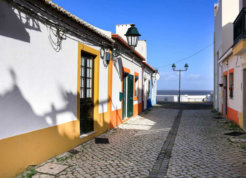 Shutterstock 227985695911